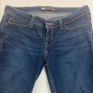 Levi's Demi Curve Low Rise Skinny Jeans